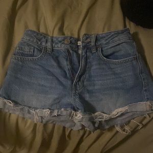 Pacsun Jean shorts size 22 I would say a small worn a couple times